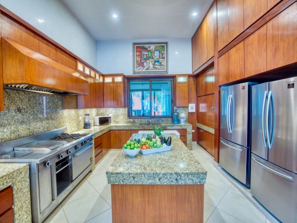 Oceanfront Villa in Soliman Bay Pool & Spa Sleeps 34 Guests