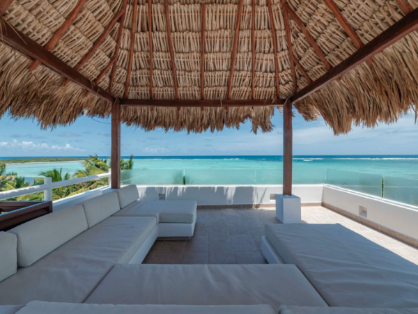 Oceanfront Villa in Soliman Bay Pool & Spa Sleeps 34 Guests