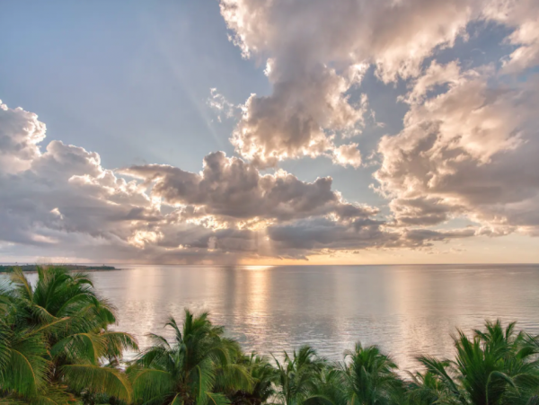 Oceanfront Villa in Soliman Bay Pool & Spa Sleeps 34 Guests