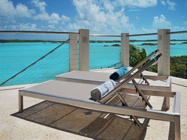 Contemporary Five Bedroom Oceanfront Villa in Turks & Caicos