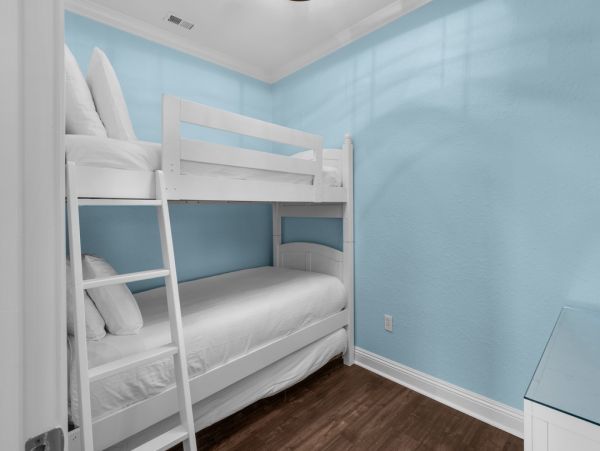 Destin Vacation Rental - Six Bedroom Home with Pool & Balconies