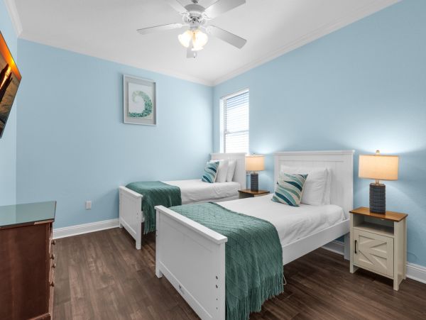 Destin Vacation Rental - Six Bedroom Home with Pool & Balconies