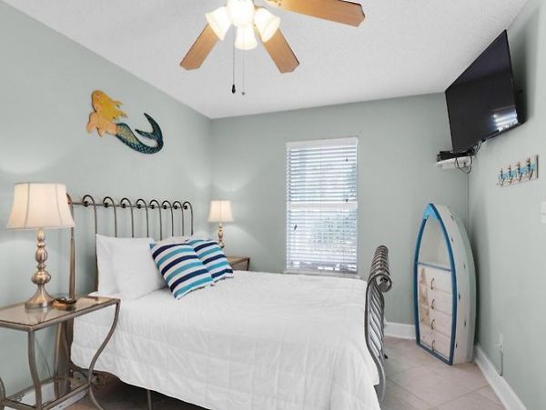 Destin Four Bedroom Home Away From Home