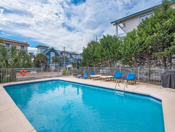 Destin Four Bedroom Home Away From Home