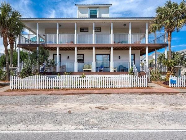 Destin Four Bedroom Home Away From Home