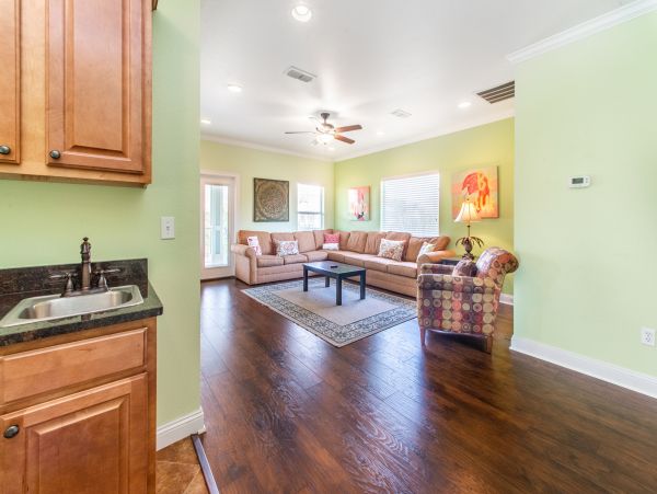 Destin Five Bedroom Vacation Home Sleeps 16 Guests