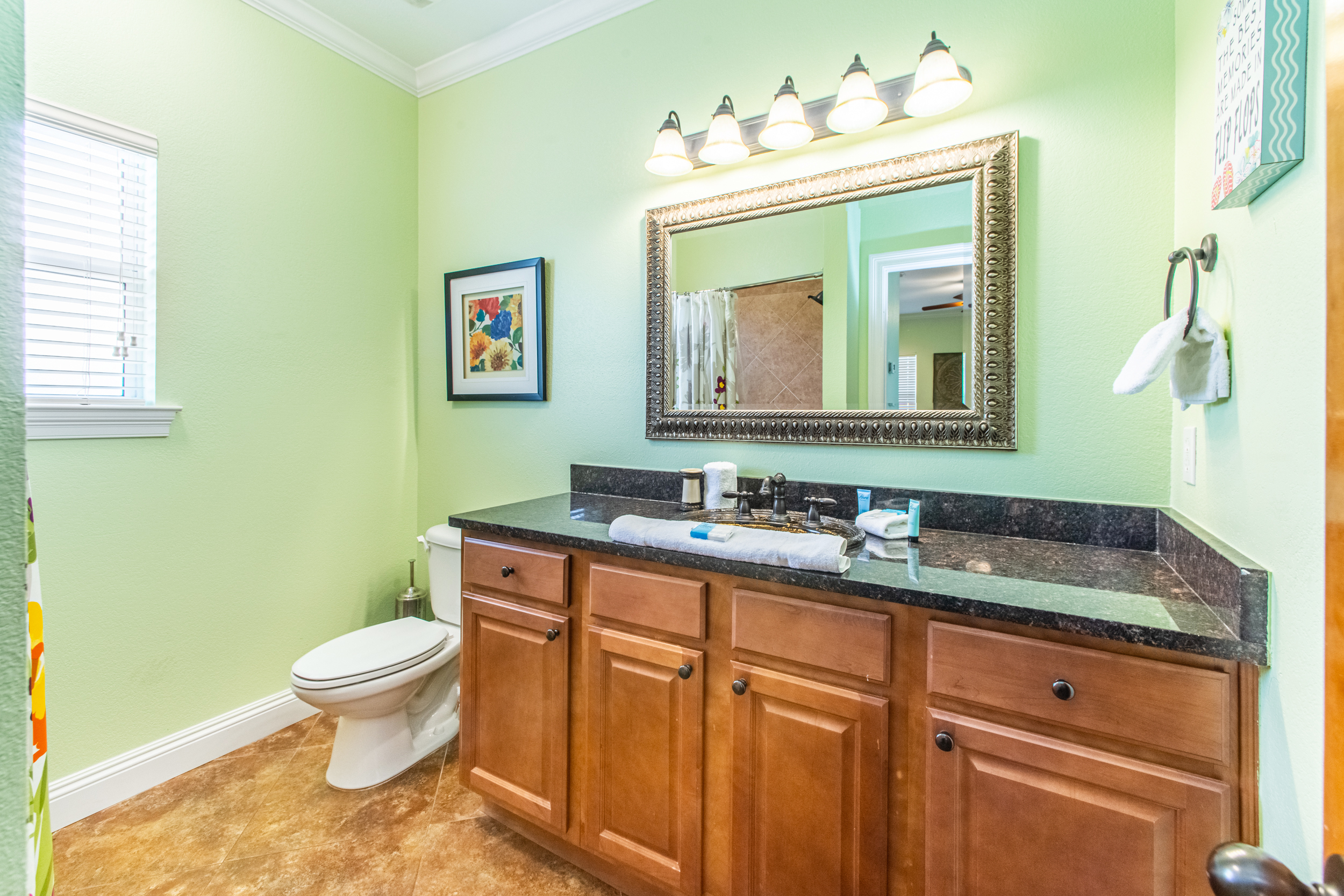 Destin Five Bedroom Vacation Home Sleeps 16 Guests