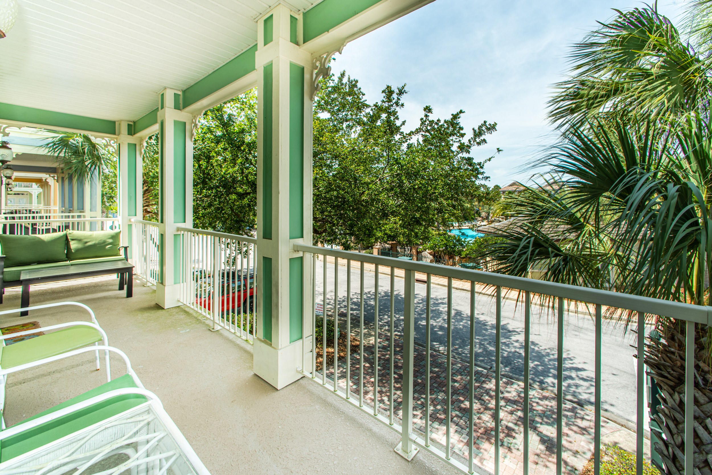 Destin Five Bedroom Vacation Home Sleeps 16 Guests