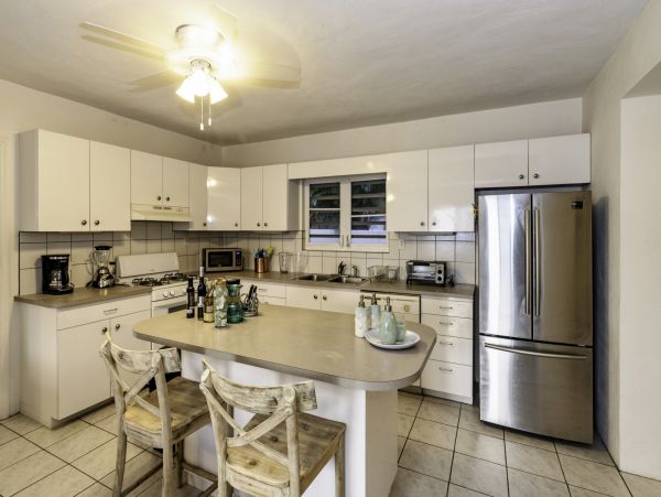 Short Walk to Beach St. Thomas Vacation Home Three Bedrooms