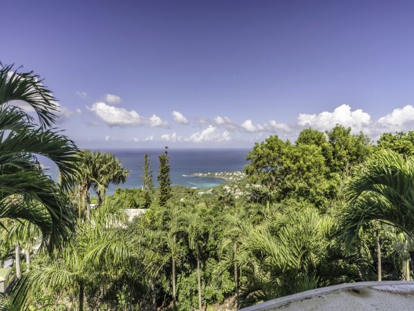 Short Walk to Beach St. Thomas Vacation Home Three Bedrooms