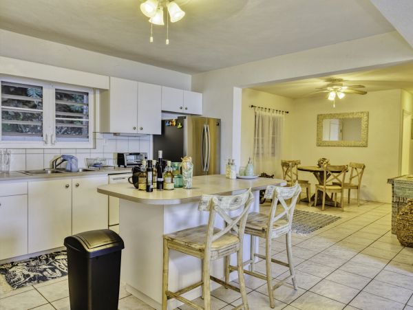 Short Walk to Beach St. Thomas Vacation Home Three Bedrooms