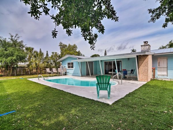 Private Pool Sarasota Vacation Home Two Bedrooms Sleeps 5