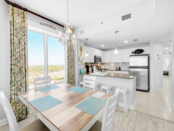 Three Bedroom Panama City Vacation Condo Beach Views Galore!