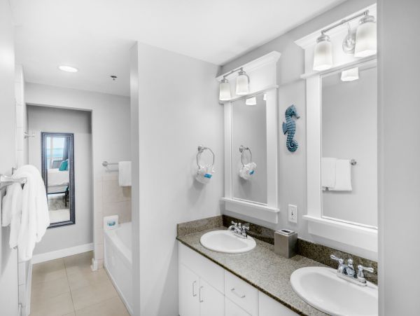 Three Bedroom Panama City Vacation Condo Beach Views Galore!