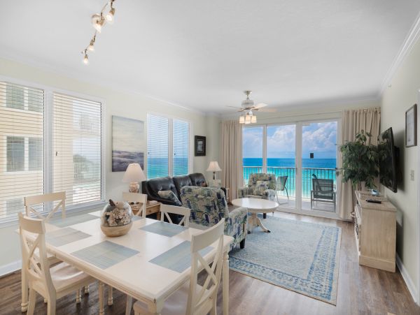 Panama City Beach Luxury Vacation Rental - Gulf Front Condo with Pool & Balcony Views