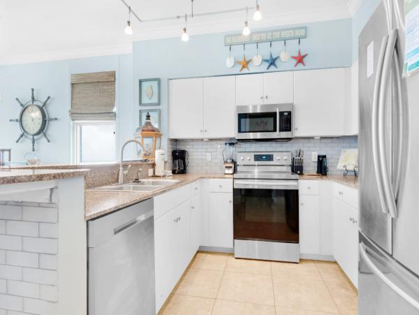 Gulf-front 3 Bedroom Vacation Condo in Panama City Beach