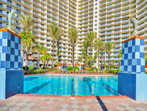 Gulf-front 3 Bedroom Vacation Condo in Panama City Beach