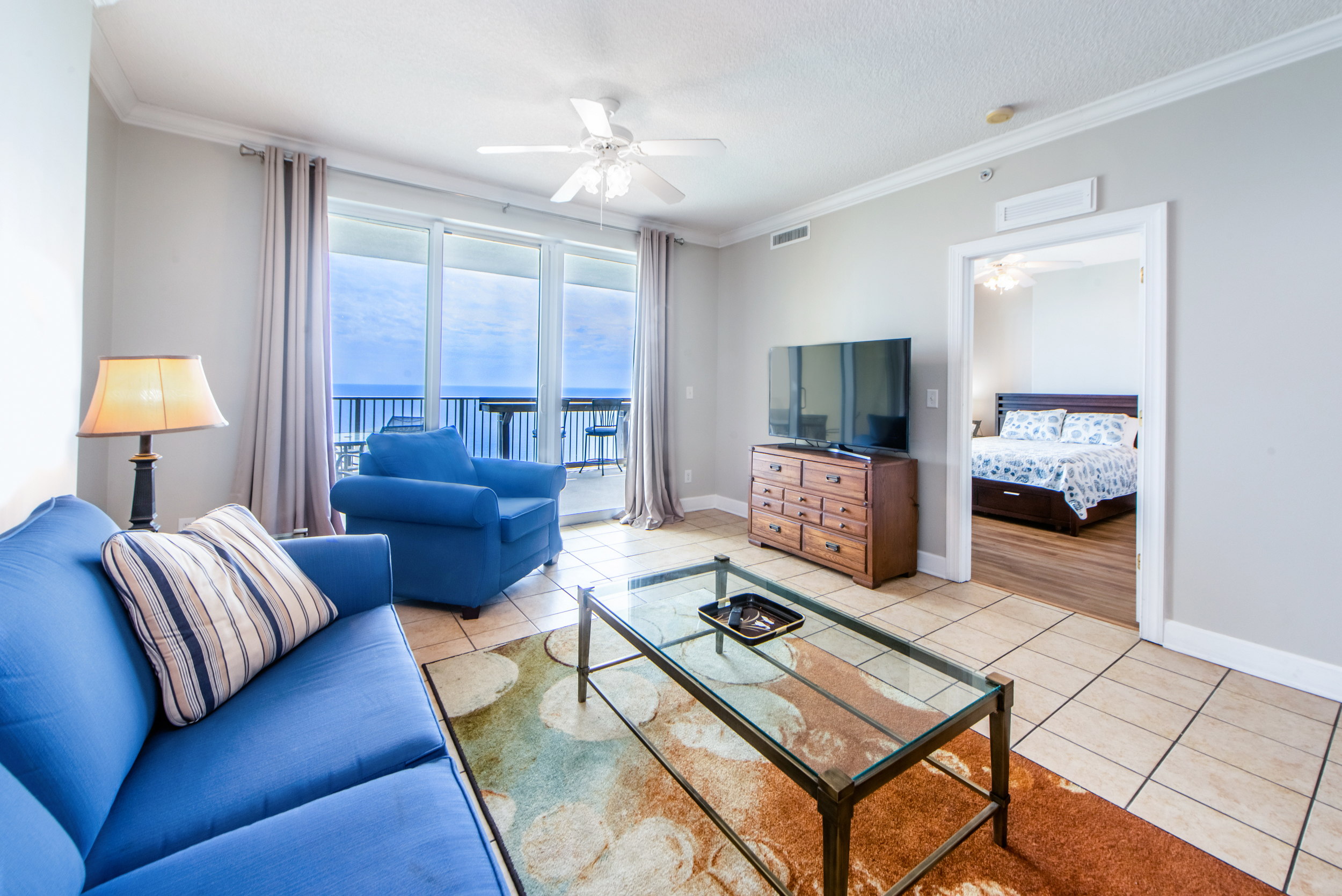 PANAMA BEACH TOP FLOOR CONDO WITH VIEW!