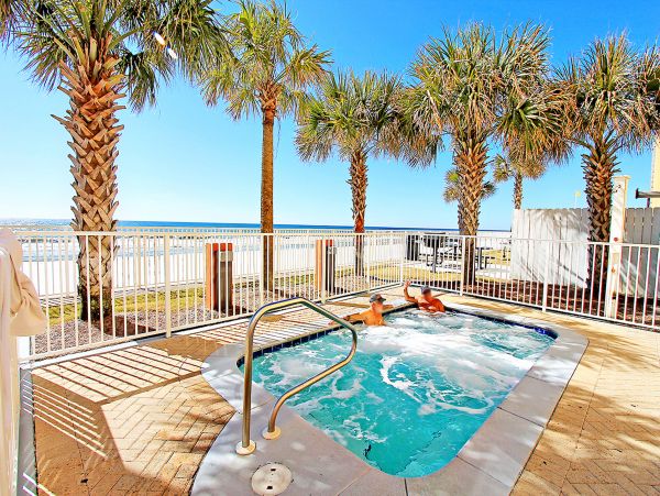 PANAMA BEACH TOP FLOOR CONDO WITH VIEW!