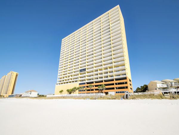 PANAMA BEACH TOP FLOOR CONDO WITH VIEW!