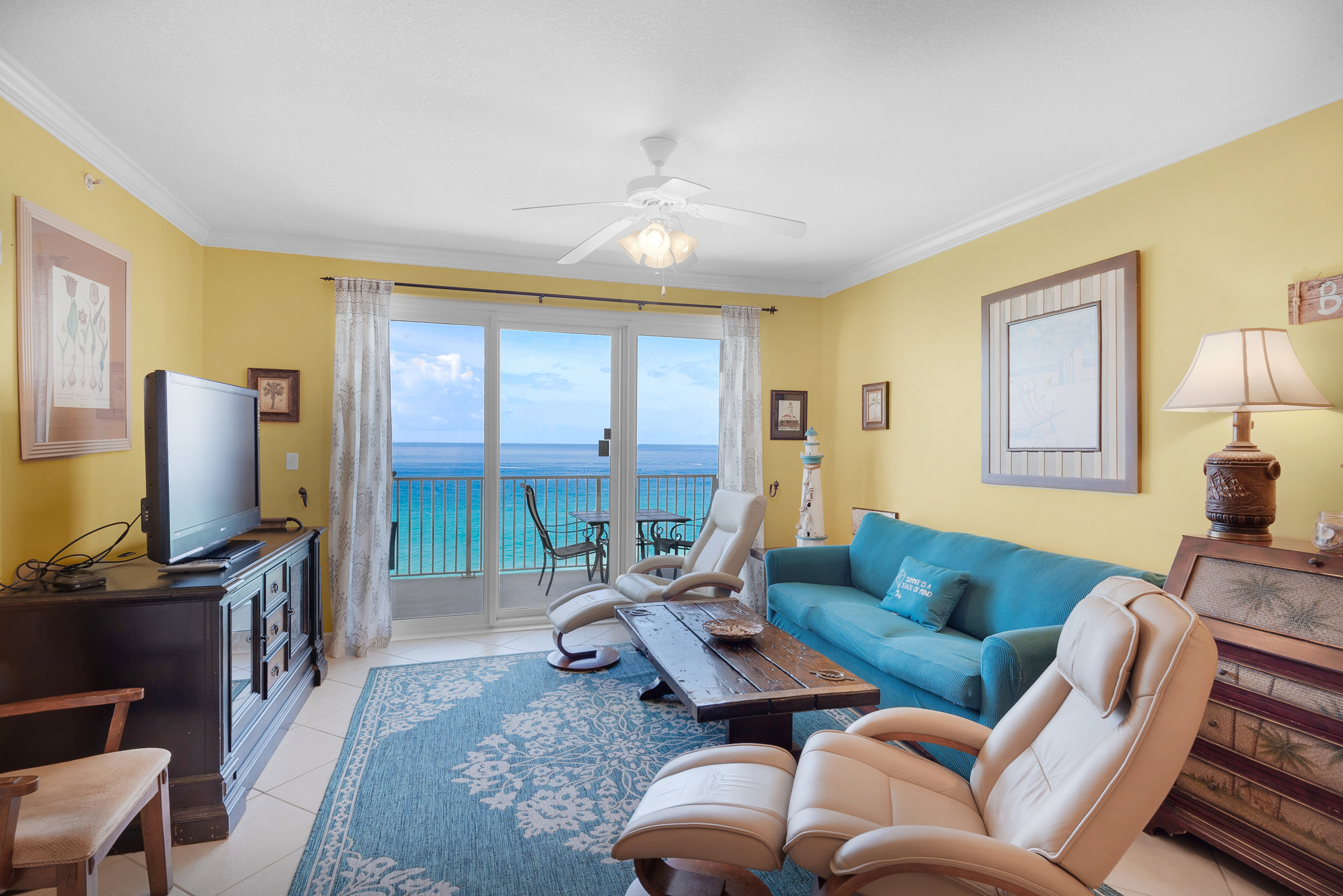Three Bedroom Beachfront Sleeps Eight Guests