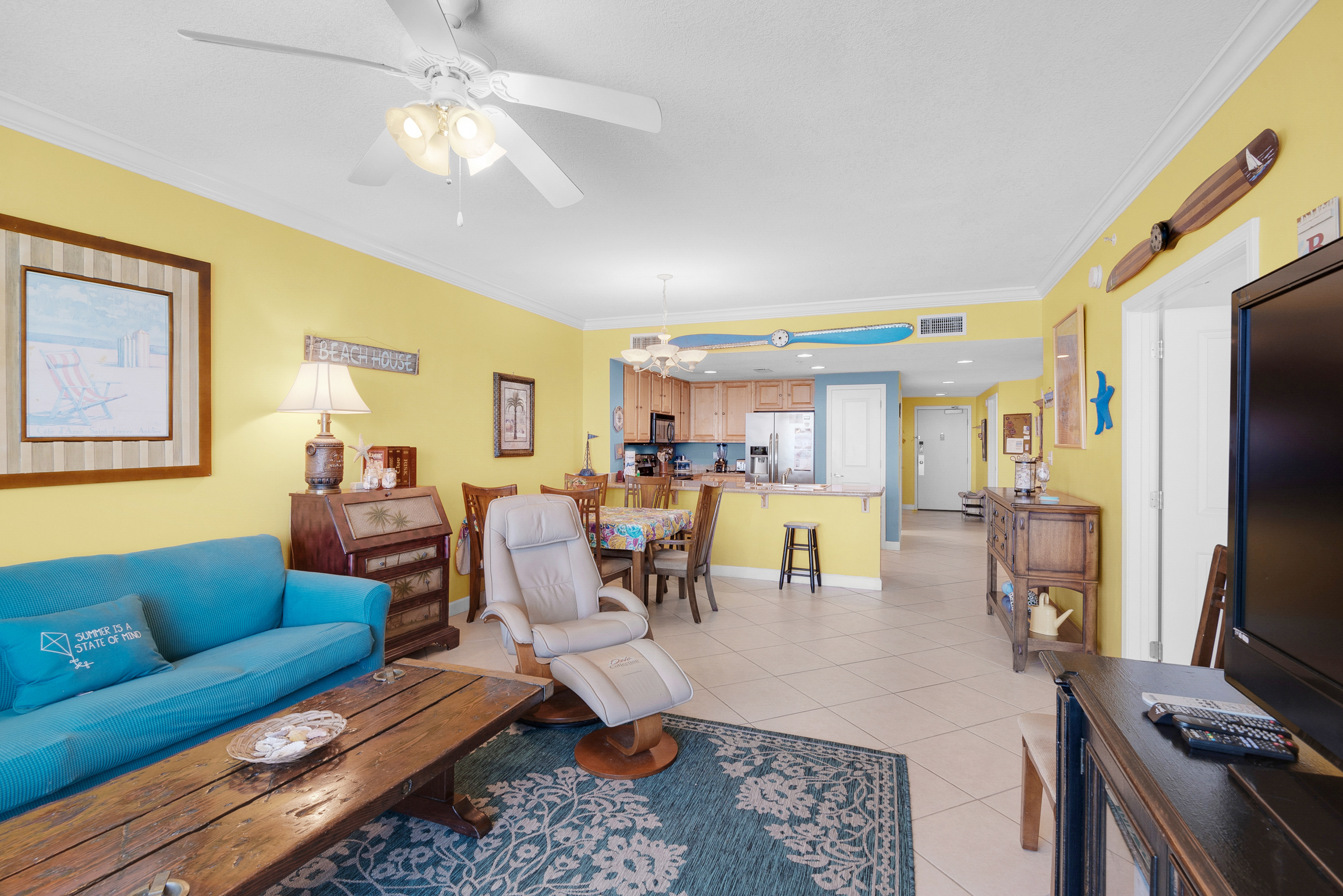 Three Bedroom Beachfront Sleeps Eight Guests