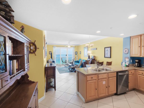 Three Bedroom Beachfront Sleeps Eight Guests