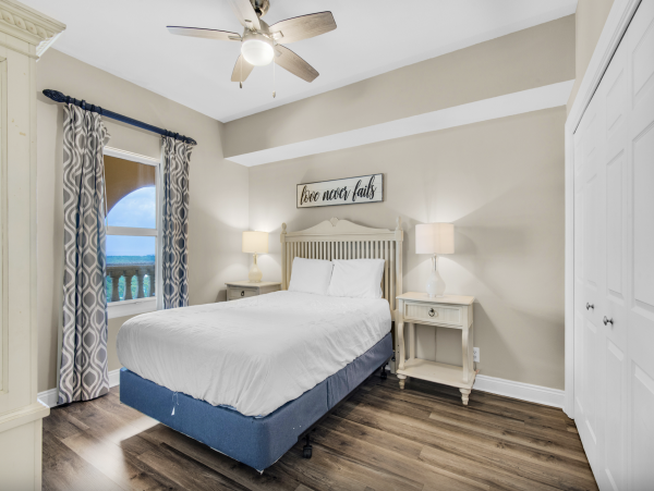 Three bedroom Panama City Beach Exceptional Condo