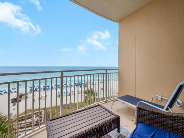 On Beach Vacation Condo One Bedroom In Panama City