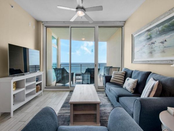 On Beach Vacation Condo One Bedroom In Panama City