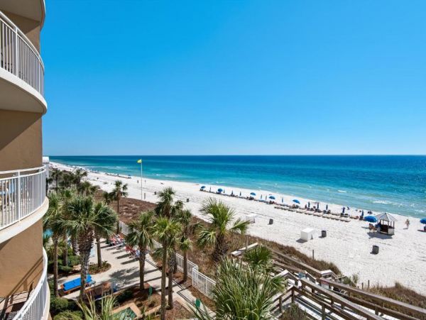 On Beach Vacation Condo One Bedroom In Panama City