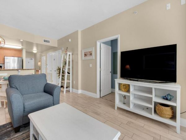 On Beach Vacation Condo One Bedroom In Panama City