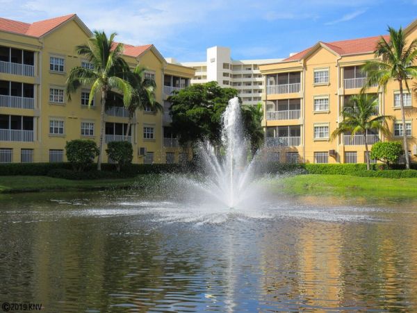 Fort Myers Condo 986411