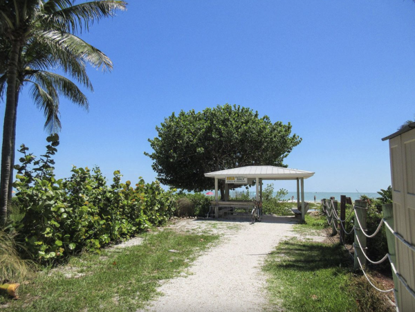 Fort Myers Condo Two Bedrooms Sleeps 4 Bay Views