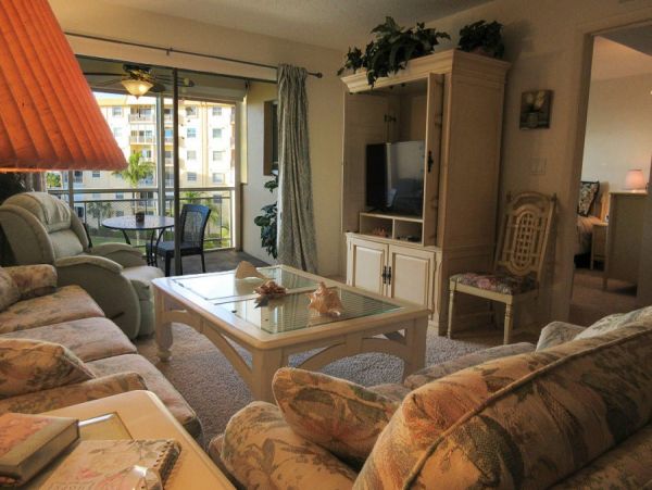 Fort Myers Beach Vacation Rental - Oceanfront 2-Bedroom Florida Condo