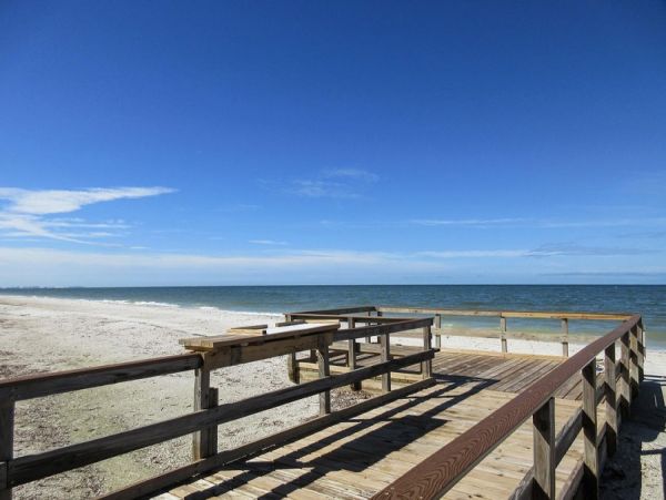 Fort Myers Beach Vacation Rental - Oceanfront 2-Bedroom Florida Condo