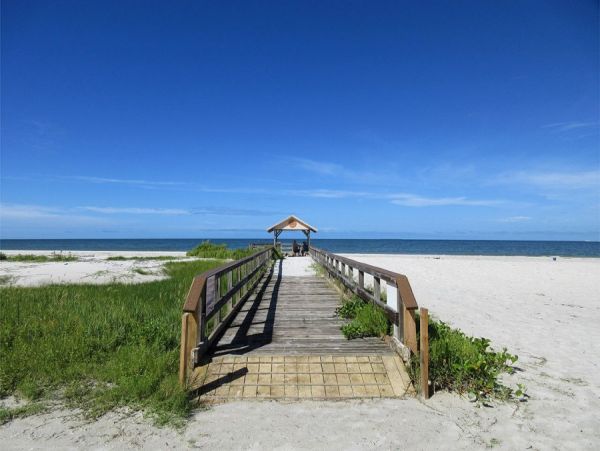 Fort Myers Beach Vacation Rental - Oceanfront 2-Bedroom Florida Condo