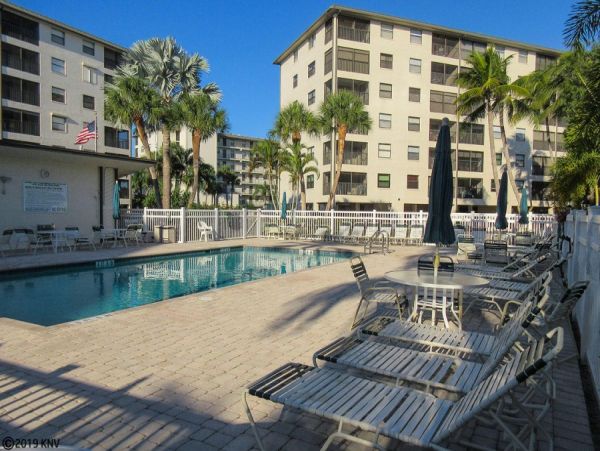 Fort Myers Condo 986421