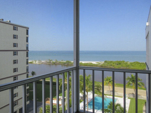Fort Myers Beach Vacation Rental 2-Bedroom Florida Beachfront Condo