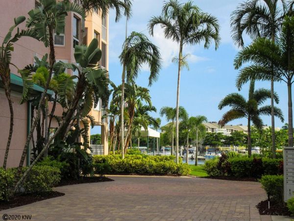 Fort Myers Condo 986428