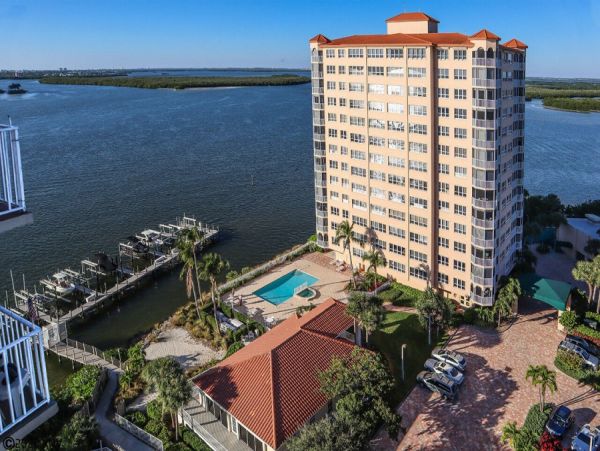 Fort Myers Condo 986430