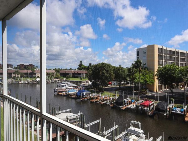 Fort Myers Condo 986436
