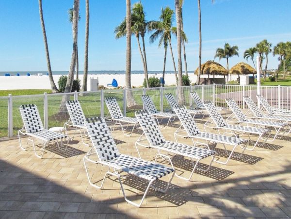 Fort Myers Two Bedroom Vacation Beach Condo Full Gulf Views