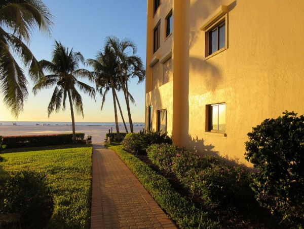 Fort Myers Condo 986459