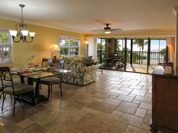 Fort Myers Condo 986460