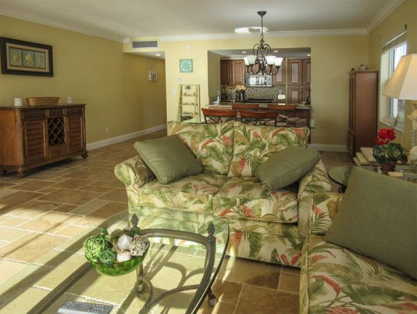 Fort Myers Condo 986460