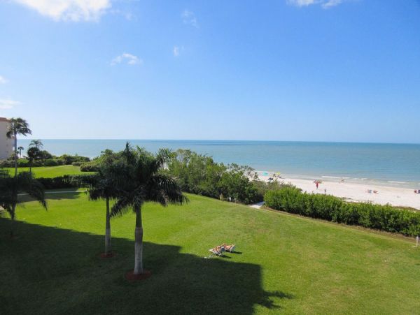 1 Bedroom Beachfront Vacation Condo
