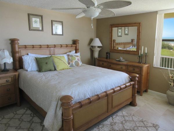 1 Bedroom Beachfront Vacation Condo