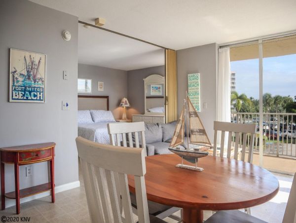 Fort Myers Condo 986467