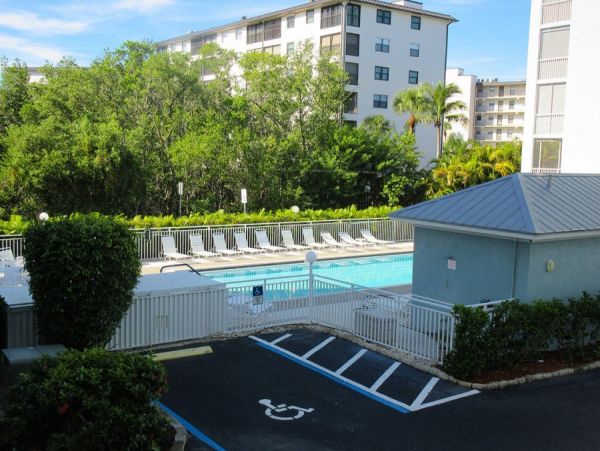 Fort Myers Condo 986469